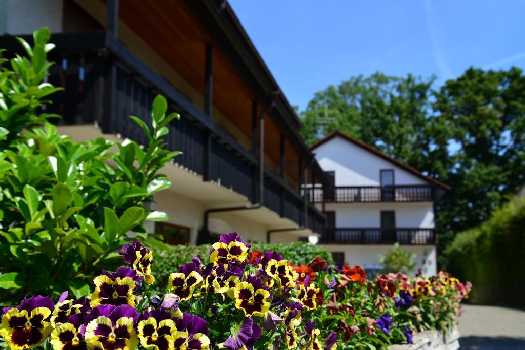 Hotel Am Buchwald Esslingen am Neckar Dış mekan fotoğraf